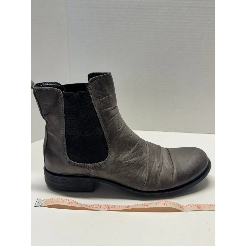 Miz Mooz Lissie Antique Grey Ruched‎ Leather Chelsea Ankle Boots Womens 8.5